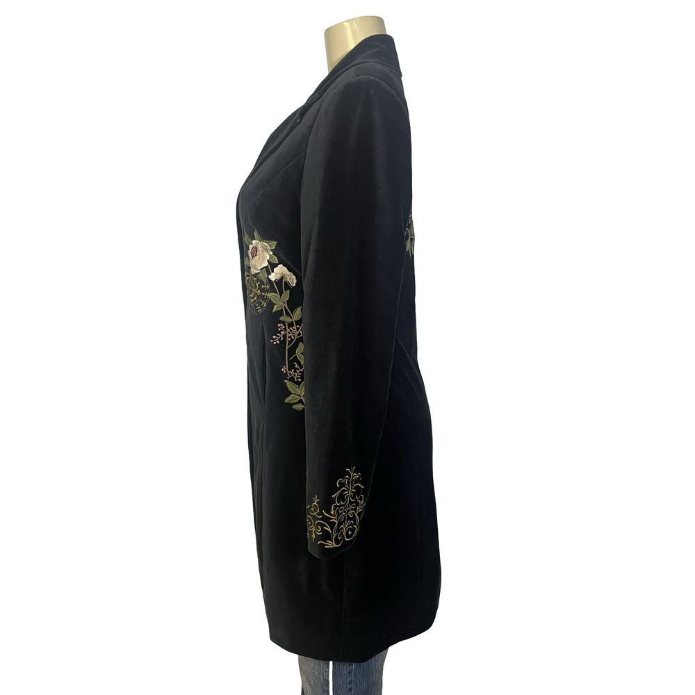 CAbi Coat Womens 6 Black Velvet Embroidered Floral Rose Boho Mid Length Jacket - Picture 4 of 15
